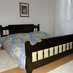 Apartman Rusulica Vinisce